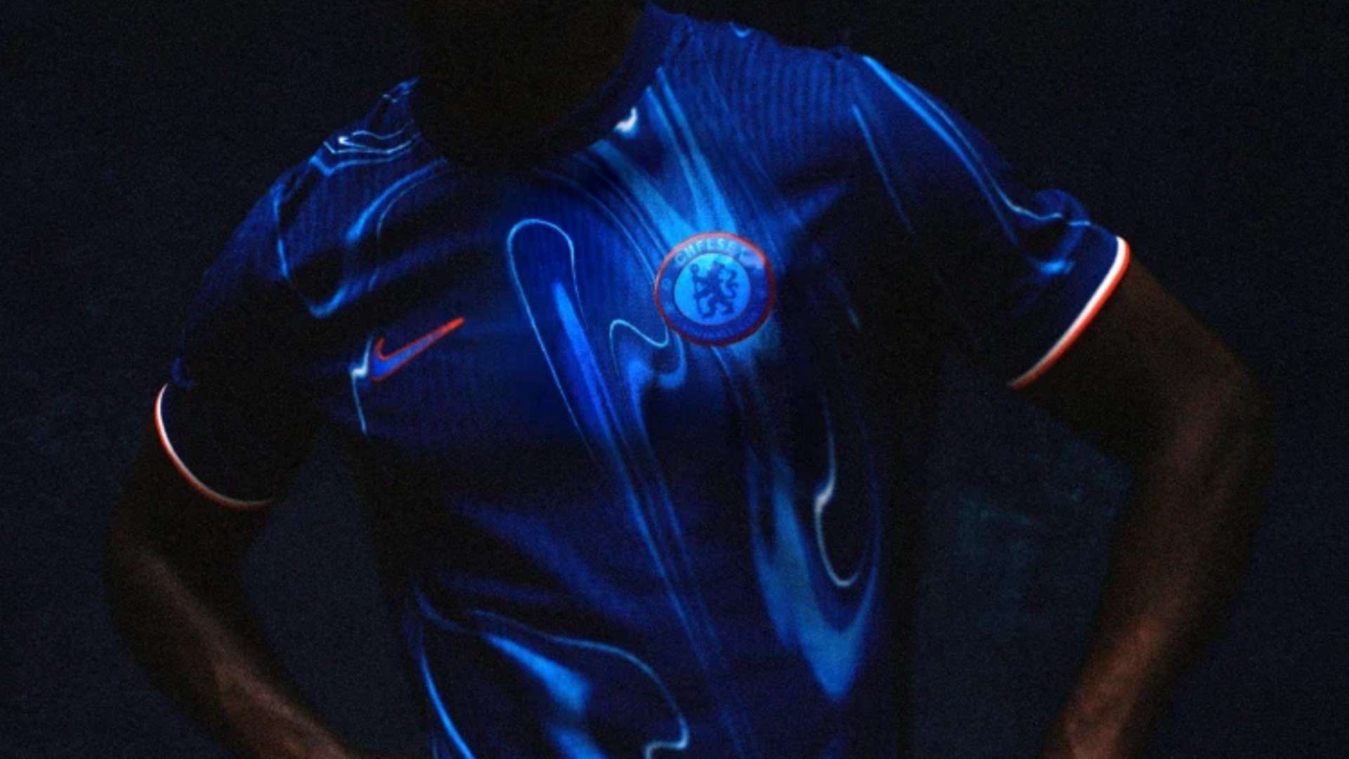 今年夏窗中 今年夏窗中