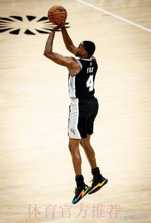 福克斯:我们必须得学会终结比赛,第三节末端曾大幅领先 福克斯:我们必须得学会终结比赛,第三节末端曾大幅领先