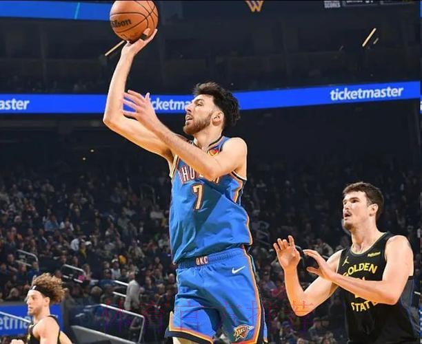 残阵勇士主场惨败雷霆37分,亚历山大轰下30分提前下班 残阵勇士主场惨败雷霆37分,亚历山大轰下30分提前下班